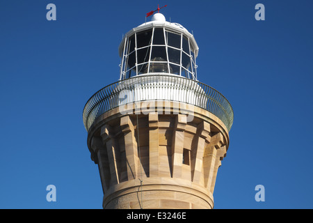 Phare de Barrenjoey, ouvert en 19th siècle, sur le promontoire de barrenjoey à Palm Beach, Sydney, Nouvelle-Galles du Sud, Australie Banque D'Images