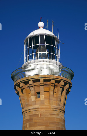 Phare de Barrenjoey, ouvert en 19th siècle, sur le promontoire de barrenjoey à Palm Beach, Sydney, Nouvelle-Galles du Sud, Australie Banque D'Images