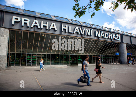 Gare principale de Prague, Hlavni Nadrazi, Gare internationale, Gare de Prague République tchèque, Europe Gare de Prague Banque D'Images