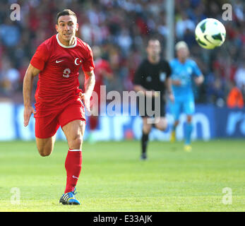 La Turquie et la Slovénie match amical à Bielefelder Alm comprend : Mevlut Erdinc Où : Bielefeld, Allemagne Quand : 31 mai 2013 Cred Banque D'Images