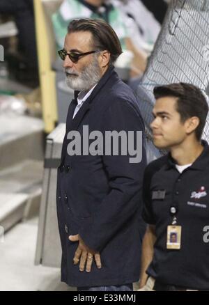 Celebrities at the LA Dodgers Vs Atlanta Braves MLB baseball game  Featuring: John Cho Where: Los Angeles, CA, United States When: 05 Jun 2013  Stock Photo - Alamy