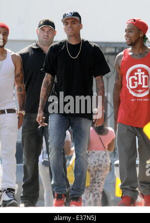 Chanteur Chris Brown le tournage de son dernier film 'Love Plus' à Hollywood avec : Chris Brown Où : Hollywood, CA, United States Quand : 02 août 2013 Banque D'Images