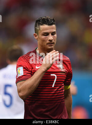 Manaus, Brésil. 22 Juin, 2014. Cristiano Ronaldo du Portugal réagit au cours de la Coupe du Monde 2014 Groupe G avant-match entre la France et le Portugal à l'Arena stade de l'Amazonie à Manaus, Brésil, 22 juin 2014. Photo : Marius Becker/dpa/Alamy Live News Banque D'Images