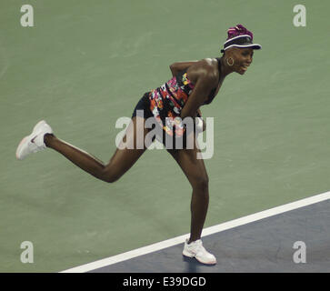 Joueur chinois Zheng Jie bat Venus Williams à l'US Open de Tennis de Flushing Meadows Park comprend : Venus Williams Où : Flushing Meadows, New York, United States Quand : 29 août 2013 Banque D'Images