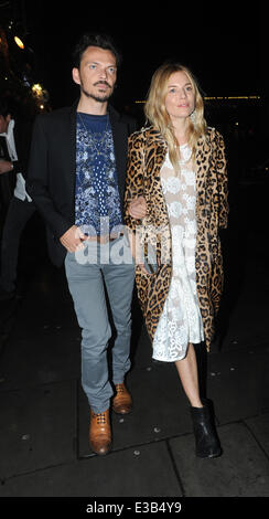 London Fashion Week SS14 - Vogue Dîner à Balthazar - Arrivées en vedette : Sienna Miller Où : London, Royaume-Uni Quand : 15 août 2013 Banque D'Images