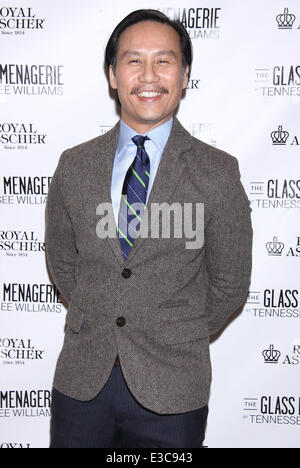 Soirée d'ouverture de Broadway's The Glass Menagerie au stand. Theater-Arrivals Avec : BD Wong Où : New York, NY, United States Quand : 27 août 2013 Banque D'Images