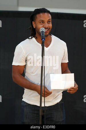 Brandon Jay McLaren de USA Networks GRACELAND participe à l'Assemblée de l'école pour les caractères s'unir à la campagne de lutte contre l'intimidation à l'Ouest et de l'Académie Technique de carrière à Las Vegas avec : Brandon Jay McLaren Où : Las Vegas, NV, United States Quand : 09 Oct 2013 Banque D'Images