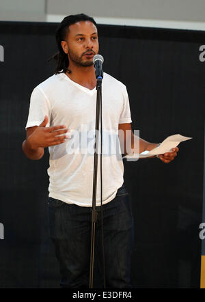 Brandon Jay McLaren de USA Networks GRACELAND participe à l'Assemblée de l'école pour les caractères s'unir à la campagne de lutte contre l'intimidation à l'Ouest et de l'Académie Technique de carrière à Las Vegas avec : Brandon Jay McLaren Où : Las Vegas, NV, United States Quand : 09 Oct 20 Banque D'Images