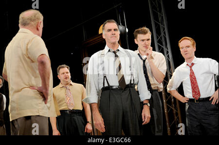 "Douze hommes en colère' press photocall au Garrick Theatre avec : Jeff Fahey Où : London, Royaume-Uni Quand : 08 Nov 2013 Banque D'Images