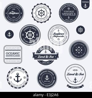 Ensemble de retro vintage badges et étiquettes nautique Illustration de Vecteur