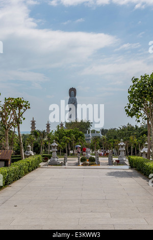 108 mètres de l'île de Hainan Statue Guanyin Nanshan Bouddhisme Nanshan Culture Park Quan Yin (Déesse de la pitié) Banque D'Images