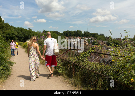 Réserve naturelle de la forêt-parc à pied Muswell Hill - Londres - Banque D'Images