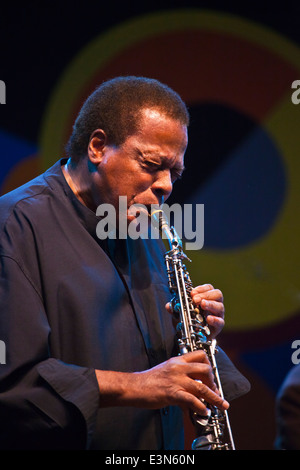 WAYNE SHORTER joue avec son quartet à la Jimmy Lyons la scène du Festival de Jazz de Monterey - Monterey, Californie Banque D'Images