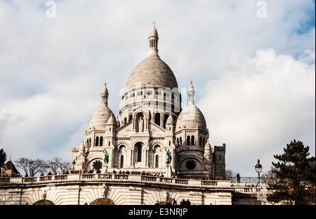 Vue de la façade du Sacré Cœur à Paris, France Banque D'Images