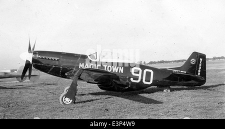 AL61A-386 North American P-51D 44-14377 NX33699 C47 Banque D'Images