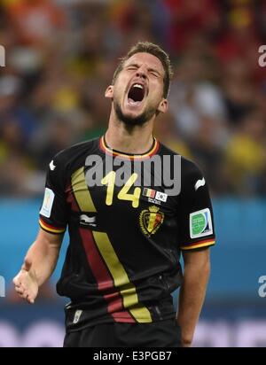 (140626) -- SAO PAULO, le 26 juin 2014 (Xinhua) -- la Belgique Dries Mertens réagit au cours d'un groupe H match entre la Corée et la Belgique de la Coupe du Monde FIFA 2014 à l'Aréna de Sao Paulo Stadium à Sao Paulo, Brésil, le 26 juin 2014. (Xinhua/Li Ga)(xzj) Banque D'Images