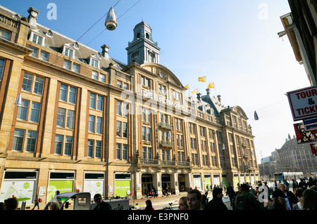 Grand magasin De Bijenkorf, Damrak, Amsterdam, Pays-Bas Banque D'Images