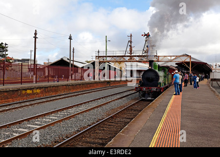 Ballarat Australie / Vintage train rides partent de la gare de Ballarat durant la Semaine du patrimoine Événements. Banque D'Images