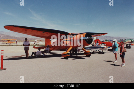 Cette photo de la collection Charles M. Daniels montre un Stinson reliant, un monoplan américain populaire produit dans les années 1930 et 1940 Il a été largement utilisé pour l'aviation civile et militaire. Banque D'Images
