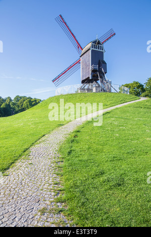 Bruges - Moulin à Vent Sint Janshuismolen Banque D'Images