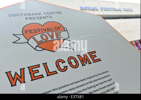 Southbank Centre, Londres, Royaume-Uni. 29 juin 2014. Le Festival de l'amour est au Southbank Centre. Crédit : Matthieu Chattle/Alamy Live News Banque D'Images