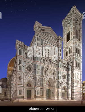 Façade de la cathédrale de Florence, la Basilique de Santa Maria del Fiore (Sainte Marie de la fleur) avec tour, Florence, Italie Banque D'Images