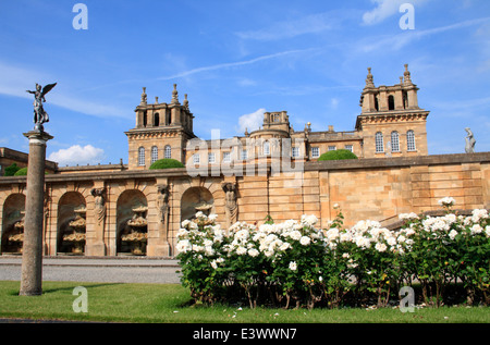 Les jardins formels à Blenheim Palace dans l'Oxfordshire, Angleterre Banque D'Images