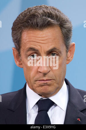 Berlin, Allemagne. 17 Juin, 2011. Le président français Nicolas Sarkozy s'exprime lors d'une conférence de presse à la chancellerie à Berlin, Allemagne, 17 juin 2011. Merkel a rencontré Sarkozy pour des entretiens bilatéraux. Photo : Michael Kappeler/dpa/Alamy Live News Banque D'Images