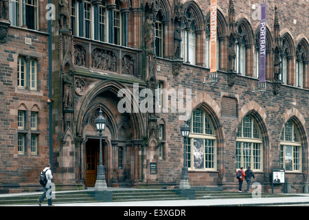 Entrée principale de la National Portrait Gallery sur Queen Street, Edinburgh. Banque D'Images