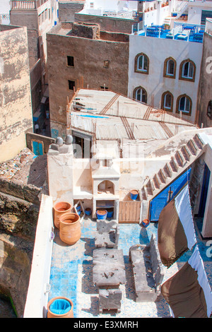 Vue depuis le toit-terrasse du Riad Mimouna à Essaouira, Maroc, Afrique du Nord. Banque D'Images