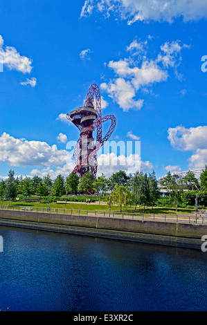 Vue de l'orbite d'ArcelorMittal au Queen Elizabeth Olympic Park, Stratford, London, England, United Kingdom Banque D'Images