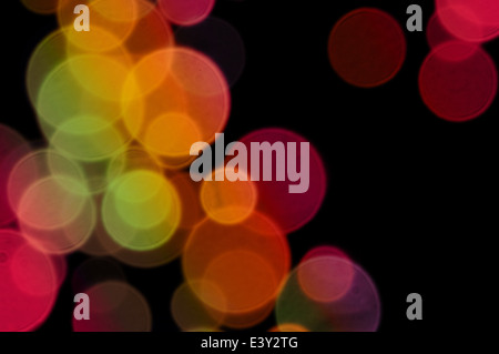 Flou abstrait des voyants. Les cercles colorés en arrière-plan transparent. Banque D'Images