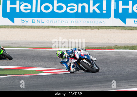 BMW S1000 RR EVO de BMW Motorrad Italia SBK team, conduite par Sylvain Barrier en action au cours de la pratique libre de Superbike Banque D'Images