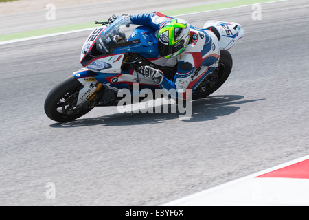 BMW S1000 RR EVO de BMW Motorrad Italia SBK team, conduite par Sylvain Barrier en action au cours de la pratique libre de Superbike Banque D'Images