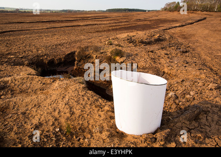 Une tourbière soulevée en cours de récolte de tourbe pour près de Douglas de l'eau dans les hautes terres du sud de l'Ecosse. Banque D'Images