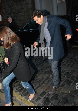 Les stars de "Présentateur 2 : La légende continue' à aujourd'hui d'enregistrer une interview FM pour le Ray Darcy montrer... Avec : Paul Rudd Où : Dublin, Irlande Quand : 09 déc 2013 Banque D'Images