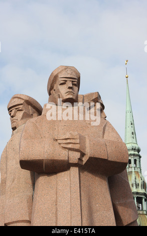 Riflemen rouge monument à Riga Lettonie Banque D'Images