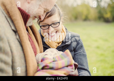 Grand-père, petit-fils de portefeuille avec fille Banque D'Images