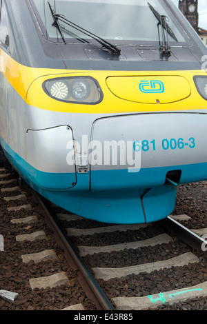 Les chemins de fer tchèques 682 Classe Fiat Pendolino à train à grande vitesse en République tchèque. Banque D'Images