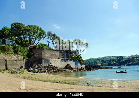 Readymoney Cove près de Fowey à Cornwall, UK Banque D'Images