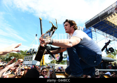 Joe Nichols en prestation au Kiss Pays Chili Cook Off à Pembroke Pines avec : Joe Nichols Où : Pembroke Pines, Florida, United States Quand : 26 Jan 2014 Banque D'Images