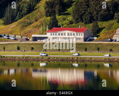 Les bâtiments commerciaux, Akureyri, Islande Banque D'Images