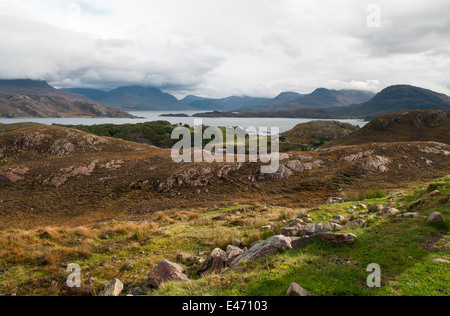 Vue paysage sur le Loch Gaineamhach dans l'ouest des Highlands d'Écosse. Banque D'Images