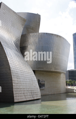 Musée Guggenheim de Bilbao, Bilbo, Biscaye, Pays Basque, Espagne. Banque D'Images