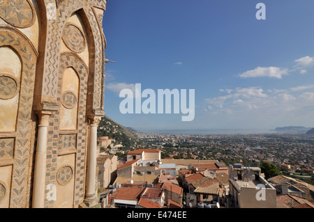 Cathédrale de Monreale vue depuis le toit, Palermo, Sicily, Italy, Europe Banque D'Images