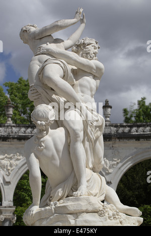 Proserpine et Pluton dans les jardins du château de Versailles. Le Palais et le parc de Versailles sont dans la liste du patrimoine mondial de l'UNESCO. Banque D'Images