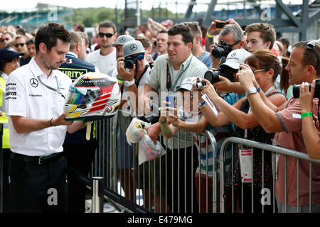 Silverstone, UK. 06Th Juillet, 2014. Sport Automobile : Championnat du Monde de Formule 1 de la FIA 2014, Grand Prix de Grande-Bretagne, fans Crédit : afp photo alliance/Alamy Live News Banque D'Images