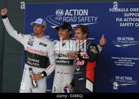 Silverstone, Northants, UK. 05 juillet, 2014. British Grand Prix de F1, séance de qualifications. Podium 1ère pôle montre Nico Rosberg, 2e et 3e de Vettel Jenson Button pour dimanche race start : Action Crédit Plus Sport/Alamy Live News Banque D'Images