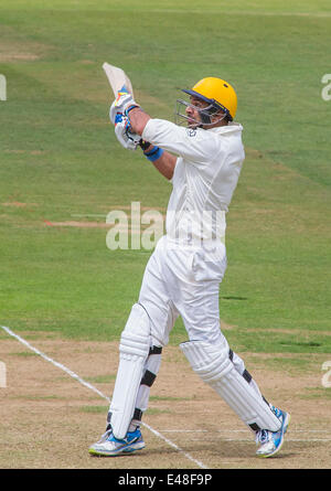 Londres, Royaume-Uni. 05 juillet, 2014. Yuvraj Singh de l'Inde au cours de la MCC v Reste du monde match à Lords Cricket Ground, le 05 juillet, 2014 à Londres, en Angleterre. Credit : Mitchell Gunn/ESPA/Alamy Live News Banque D'Images