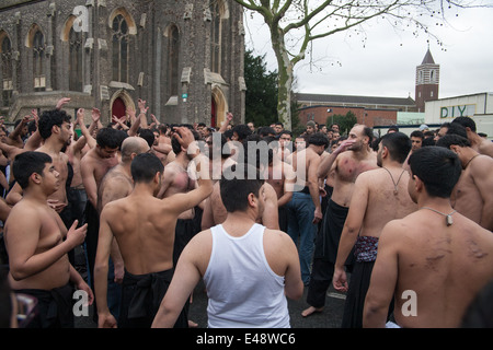 Deuil chiite au cours de la 10ème Mouharram dans Tooting le sud de Londres Banque D'Images